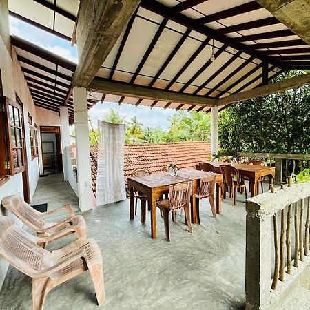 Sanithu Homestay And Villa Galle Εξωτερικό φωτογραφία
