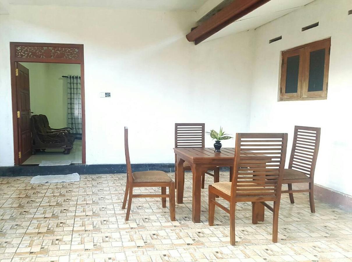 Sanithu Homestay And Villa Galle Εξωτερικό φωτογραφία